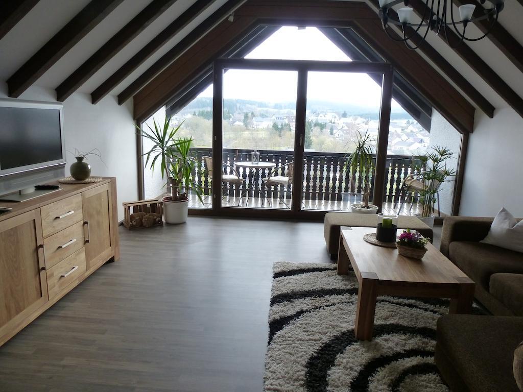 Eifel Panoramablick Apartment Келберг Стая снимка